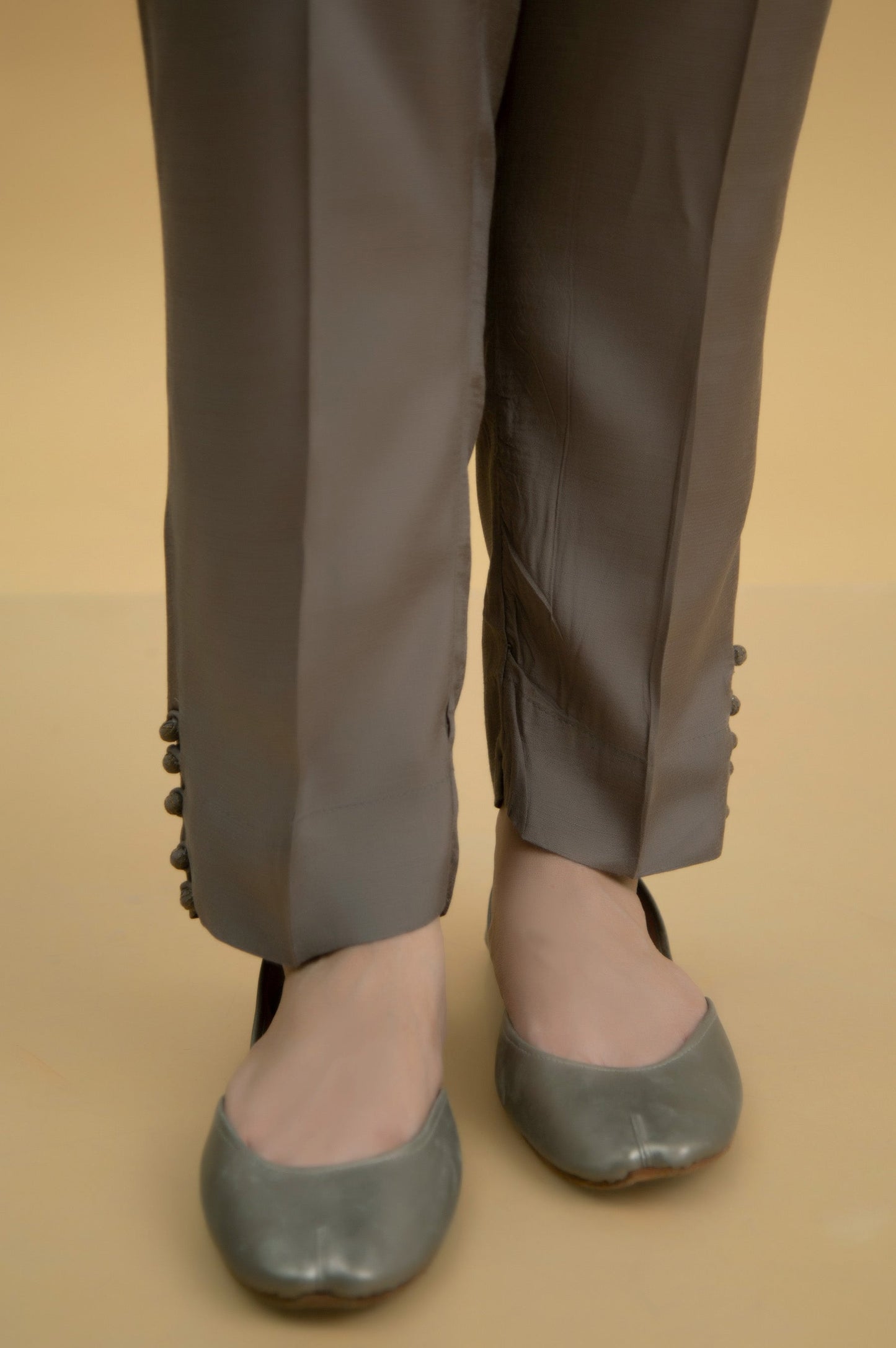 Basic Raw Silk Cigarette Pants - Grey