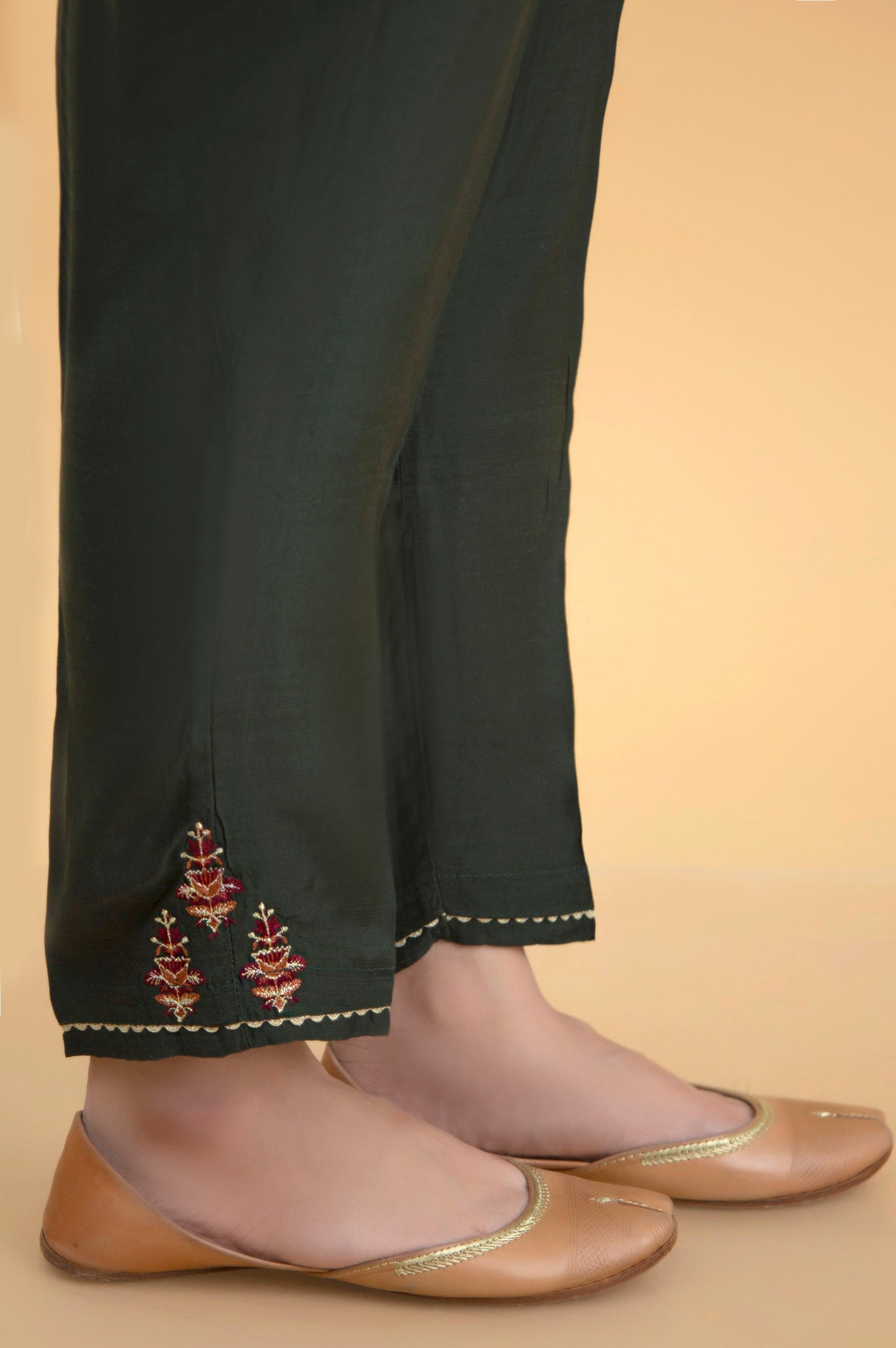 Basic Raw Silk Cigarette Pants - Green