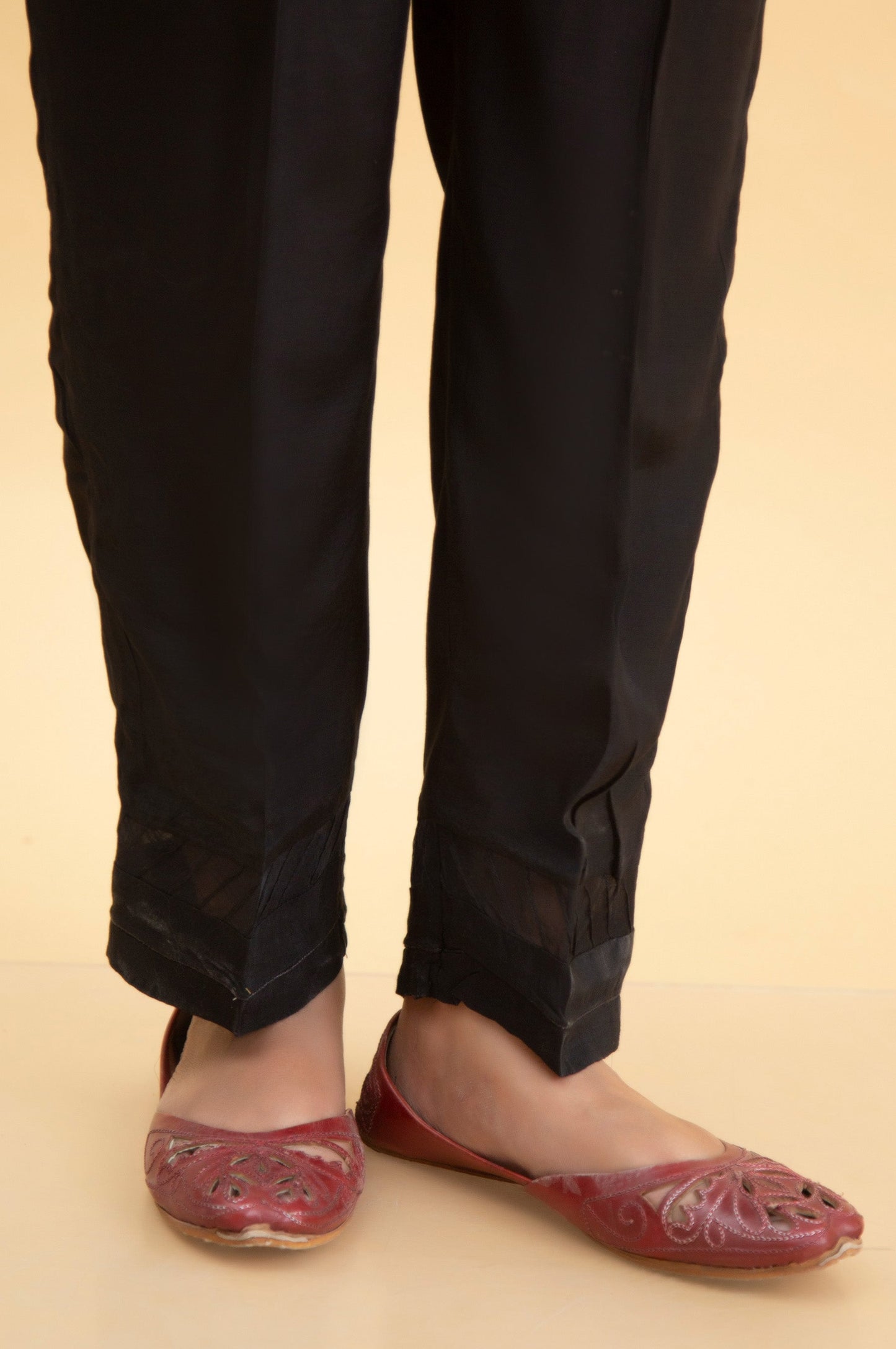 Basic Raw Silk Cigarette Pants - Black
