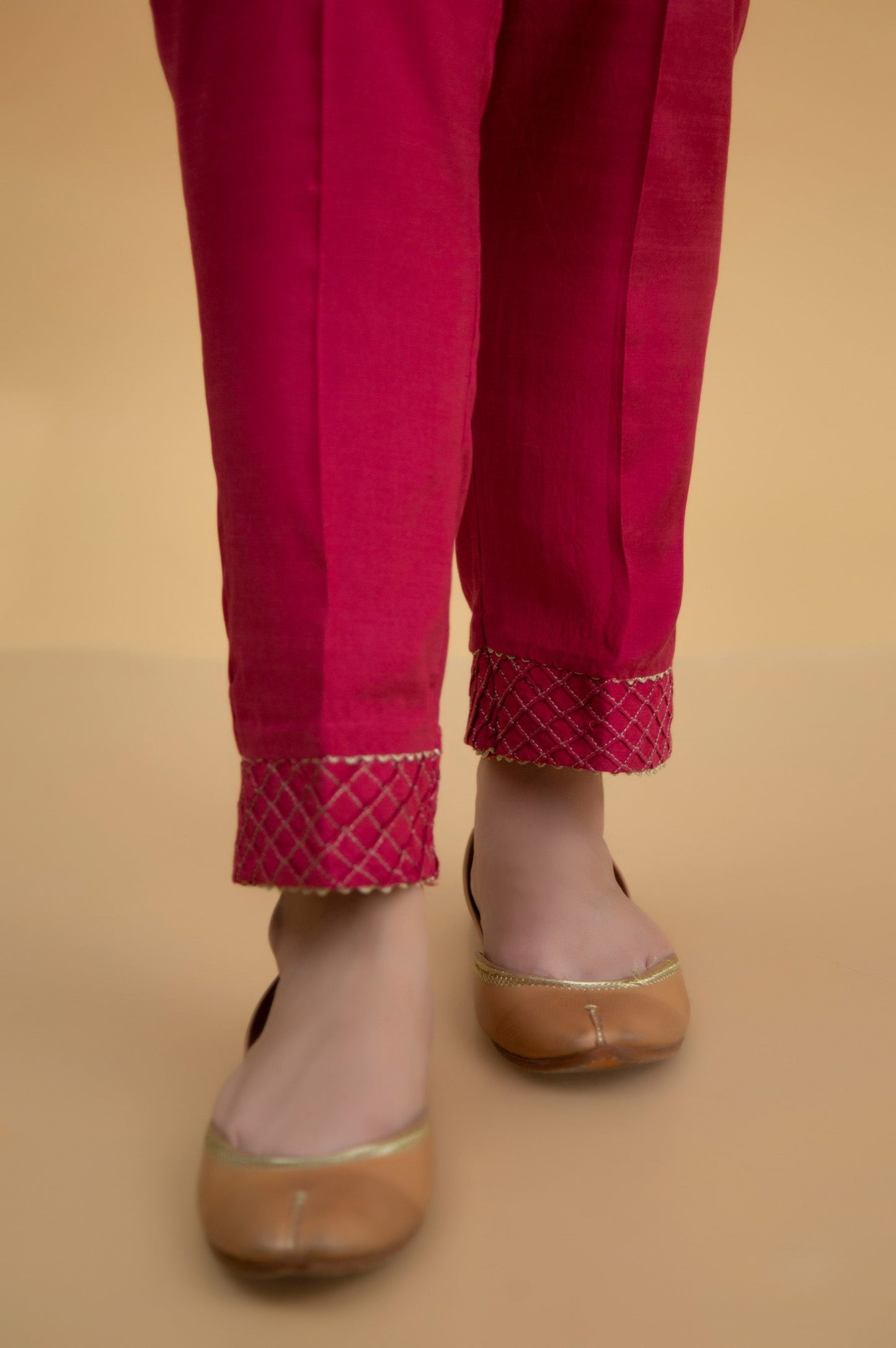 Basic Raw Silk Cigarette Pants - Pink
