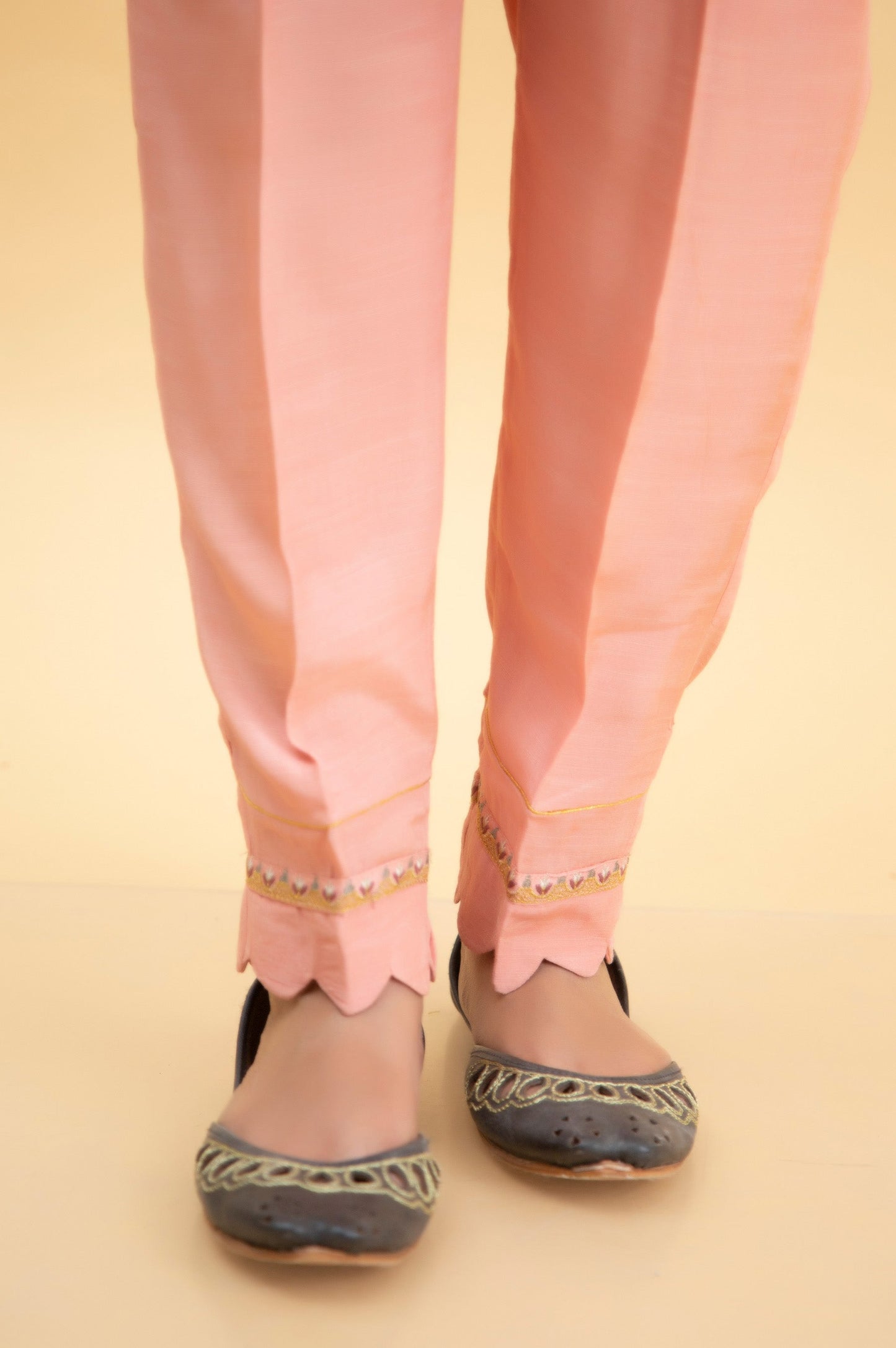Basic Raw Silk Cigarette Pants - Pink