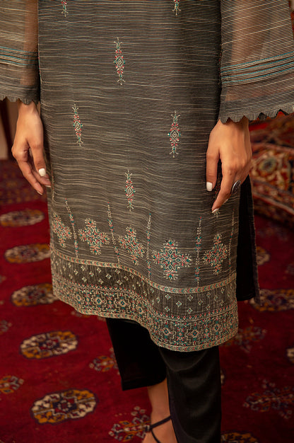 Stitched 1 Piece Textured Organza Shirt