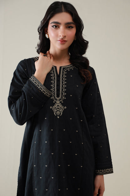 Sticthed 1 Piece Embroidered Jacquard Shirt