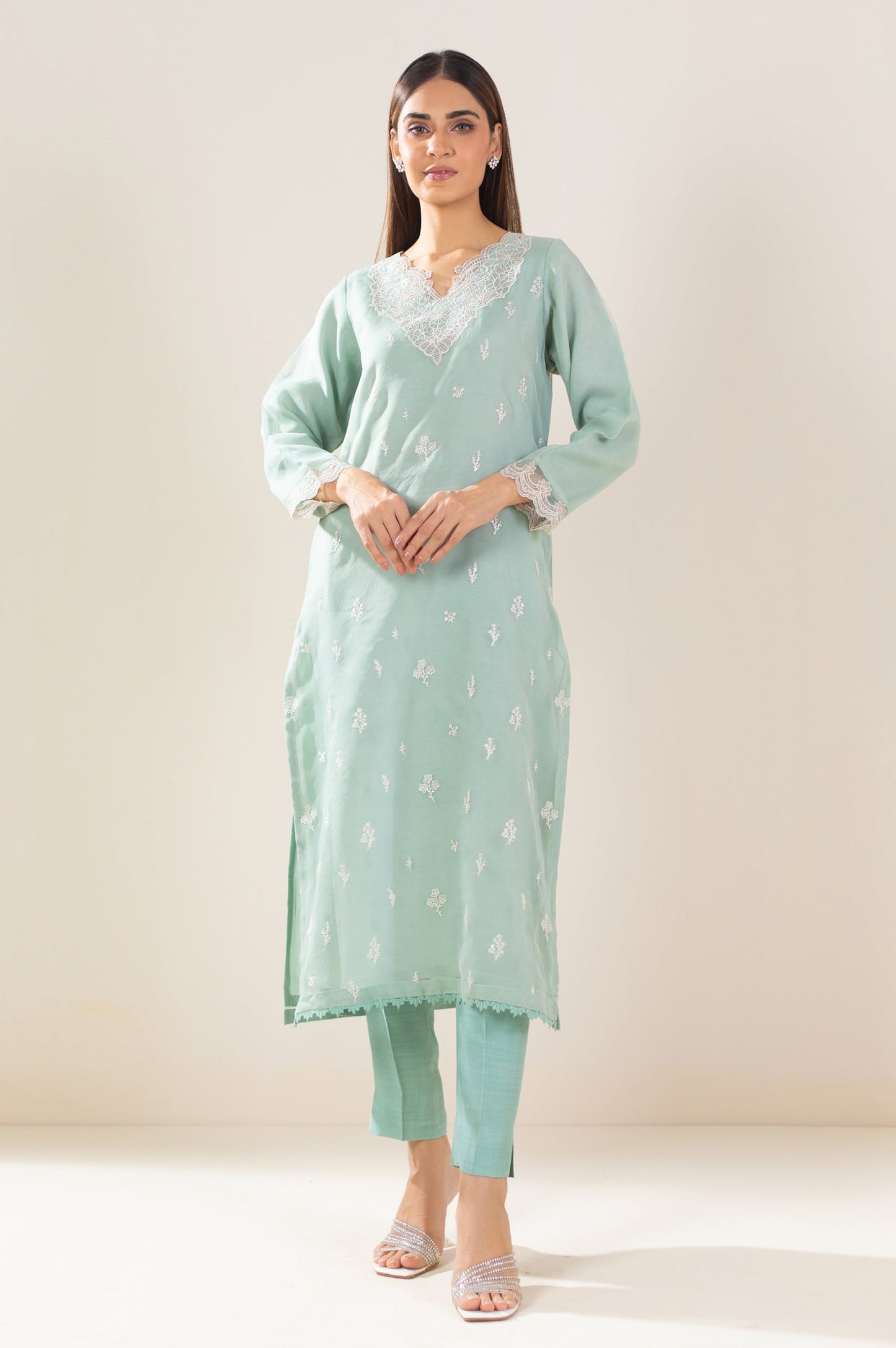 Sticthed 1 Piece Embroidered Organza Shirt