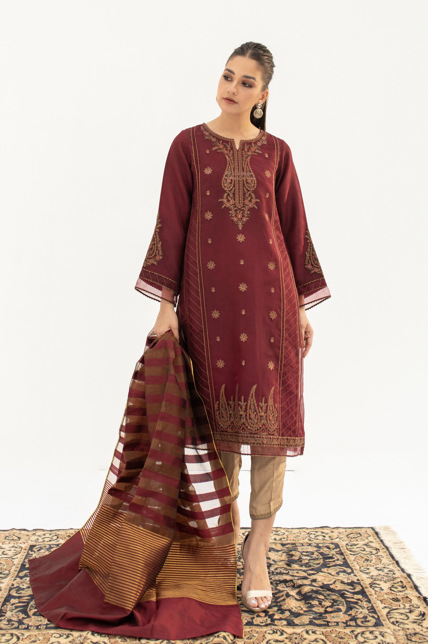 Stitched 2 Pieces Organza Outfit