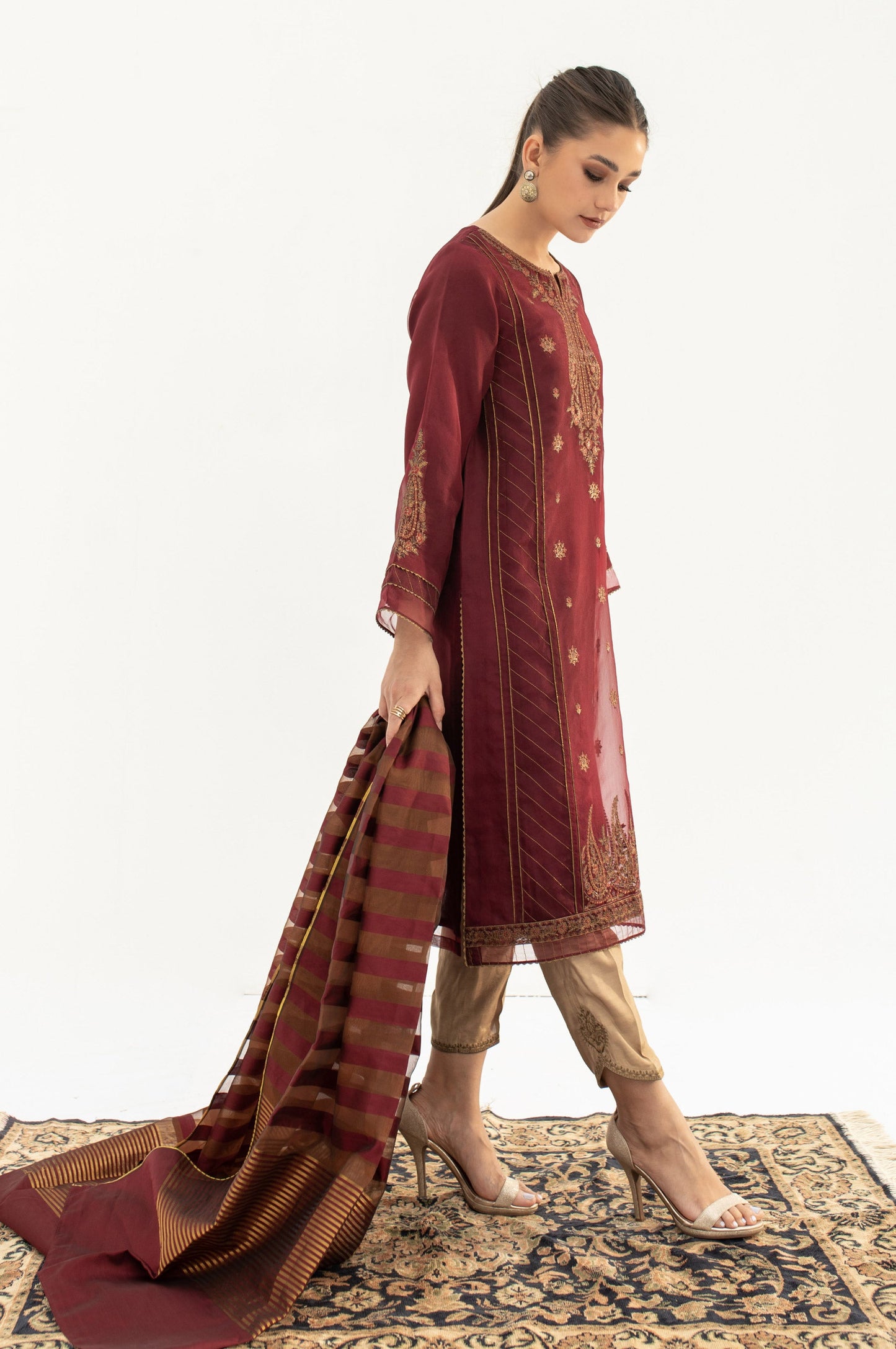 Stitched 2 Pieces Organza Outfit