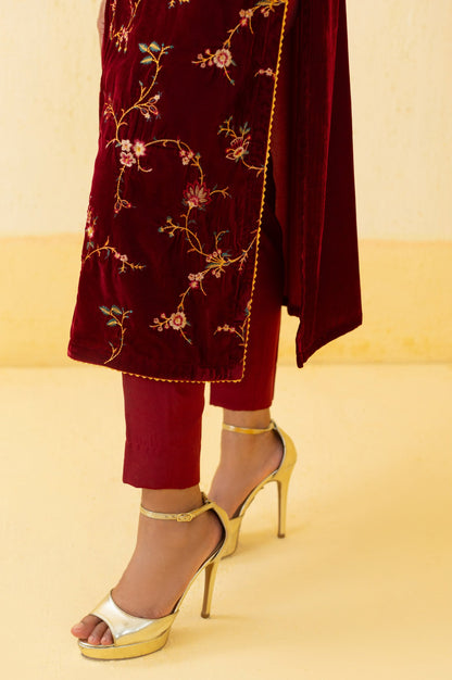 Stitched 2 Piece Embroidered Velvet Suit - Maroon