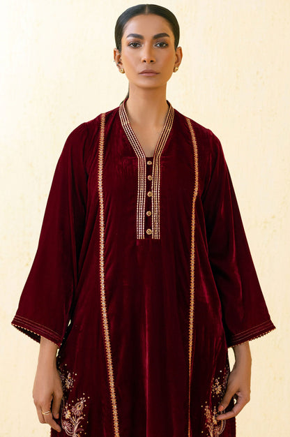 Stitched 2 Piece Embroidered Velvet Outfit - Maroon