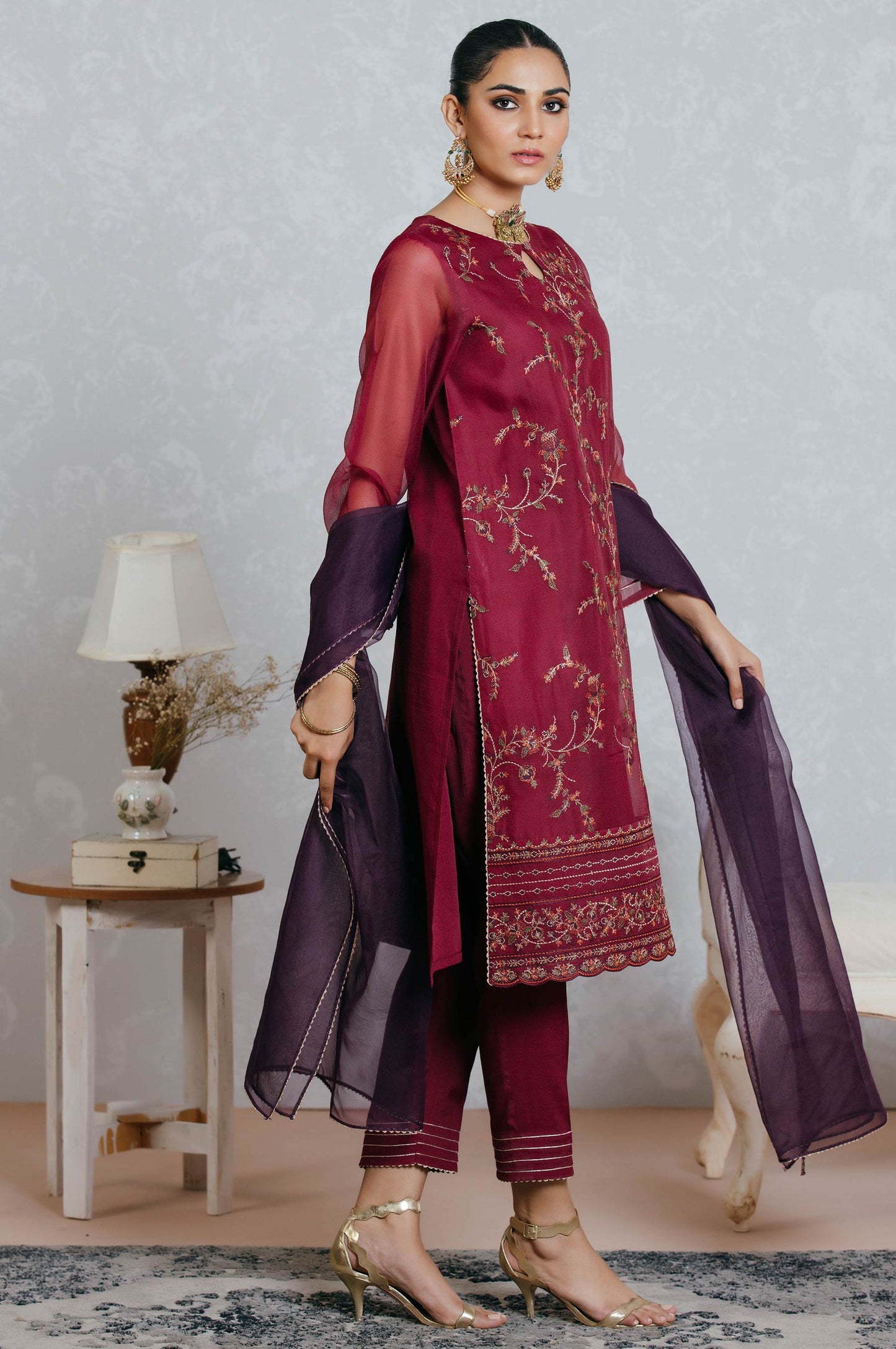 Stitched 3 Piece Textured Organza Embroidered Suit
