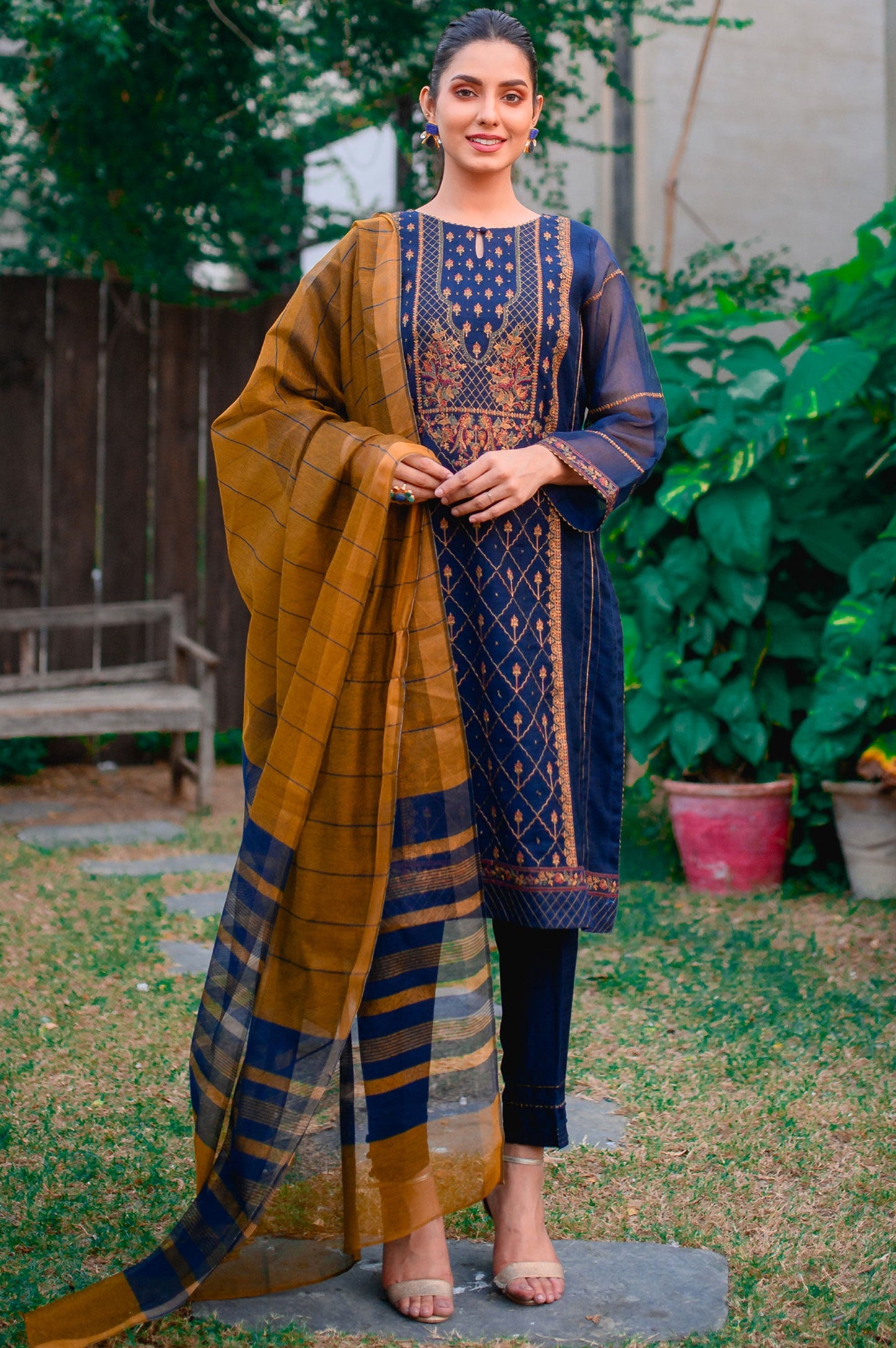 Stitched 3 Piece Khaddi Net Embroidered Suit