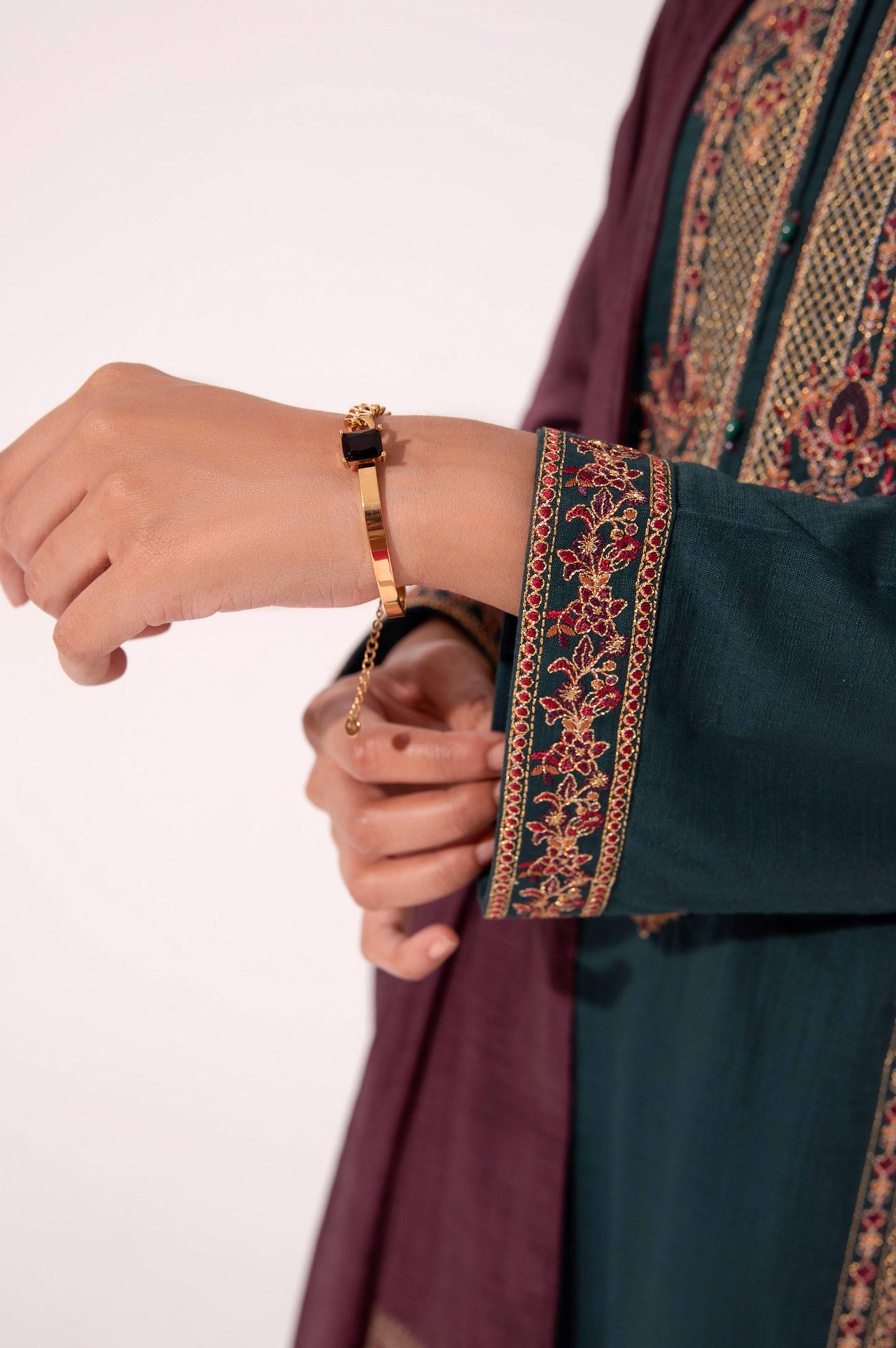 Stitched 3 Piece Cotton Slub Embroidered Outfit