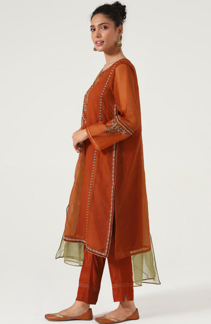 Stitched 3 Piece Textured Organza Embroidered Suit