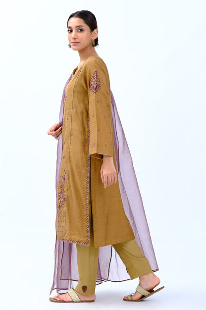 Stitched 3 Piece Staple Mysuri Embroidered Outfit