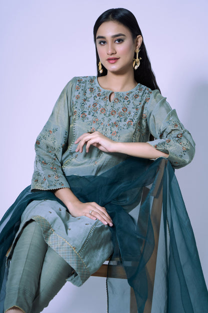 Stitched 3 Piece Staple Mysuri Embroidered Outfit