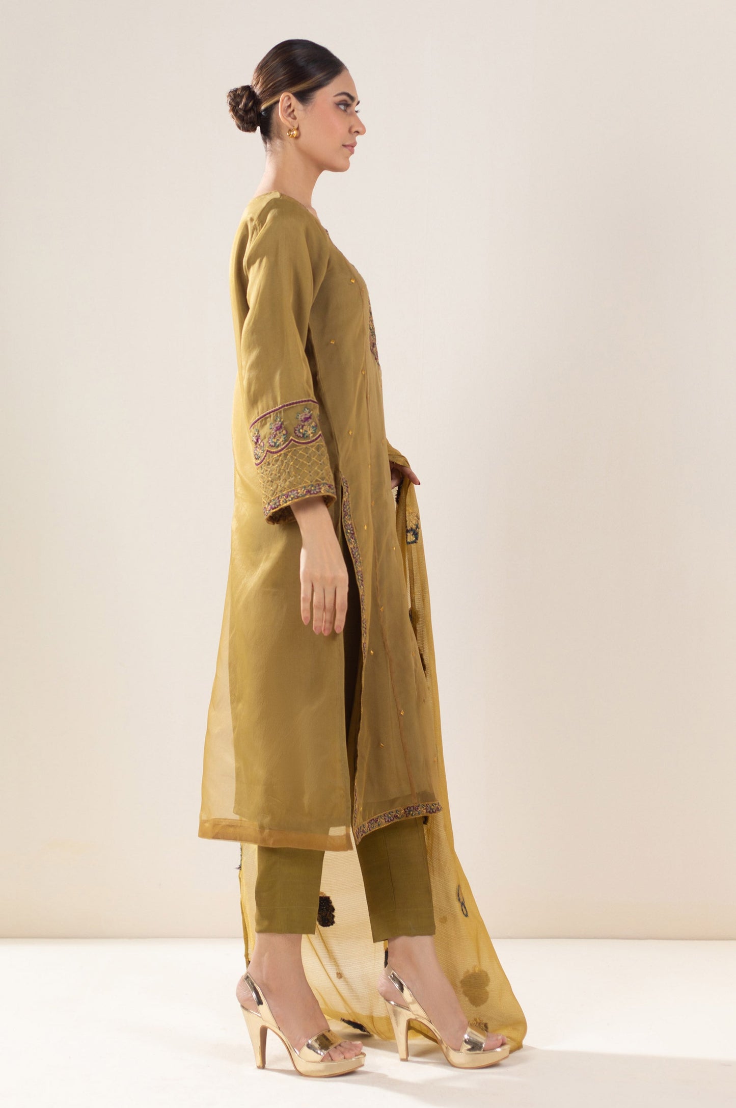 Stitched 3 Piece Embroidered Organza Suit