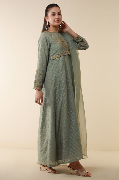 Stitched 3 Piece Embroidered Zari Jacquard Outfit