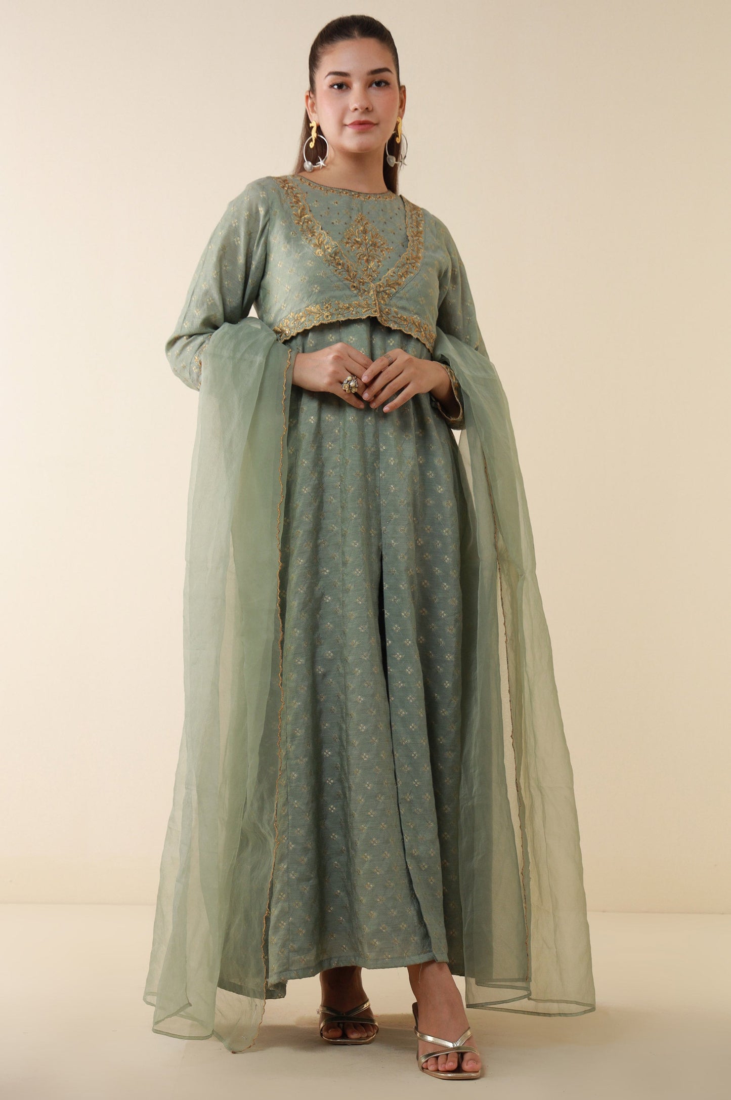 Stitched 3 Piece Embroidered Zari Jacquard Outfit