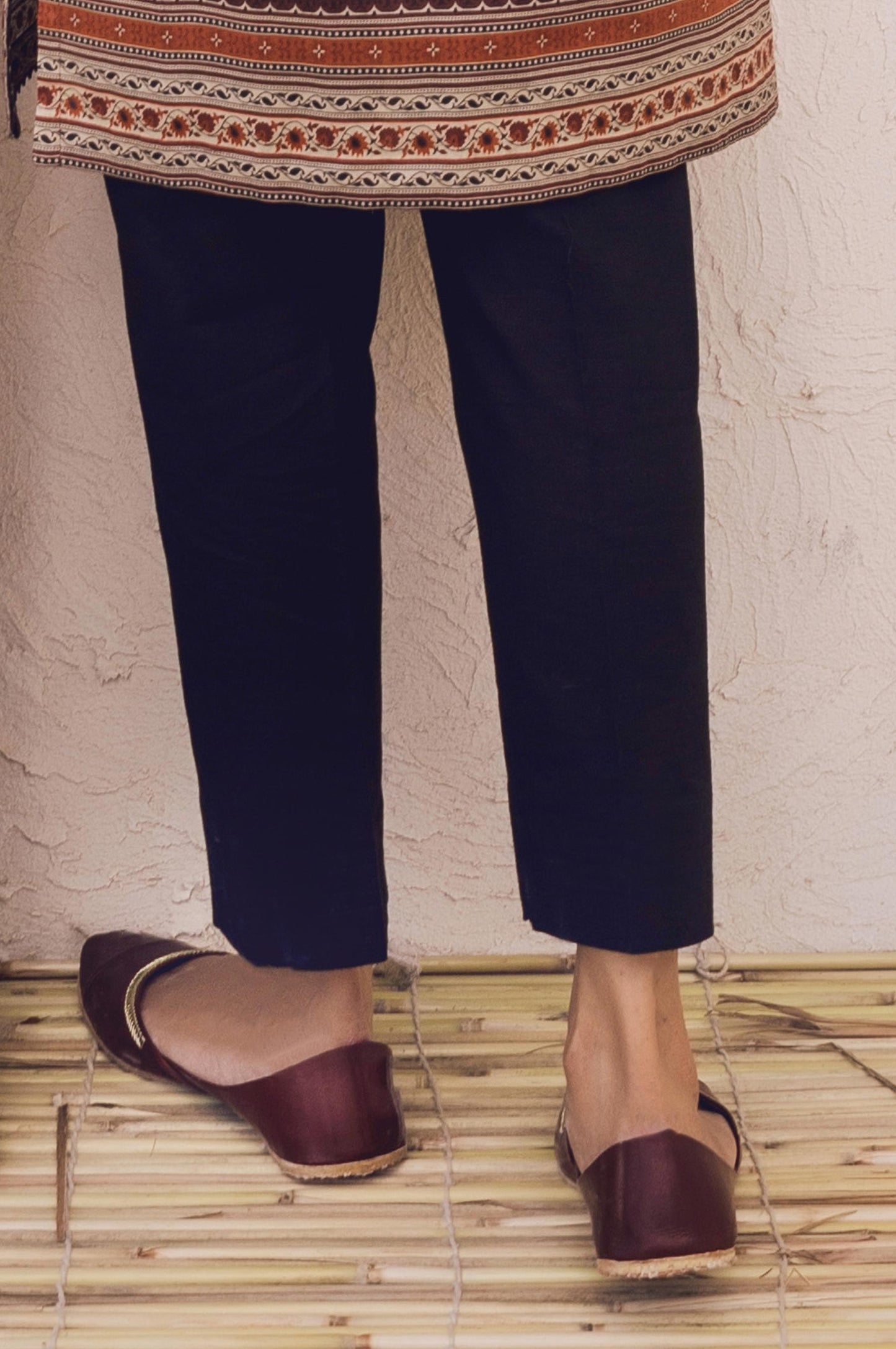 Basic Cambric Cigarette Pants - Black