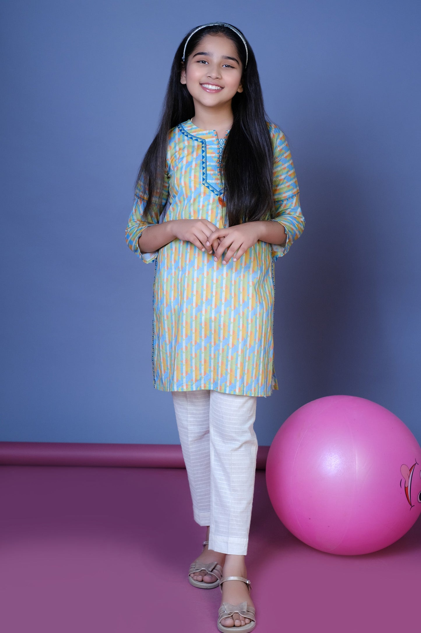 Stitched 1 Printed Lawn Shirt