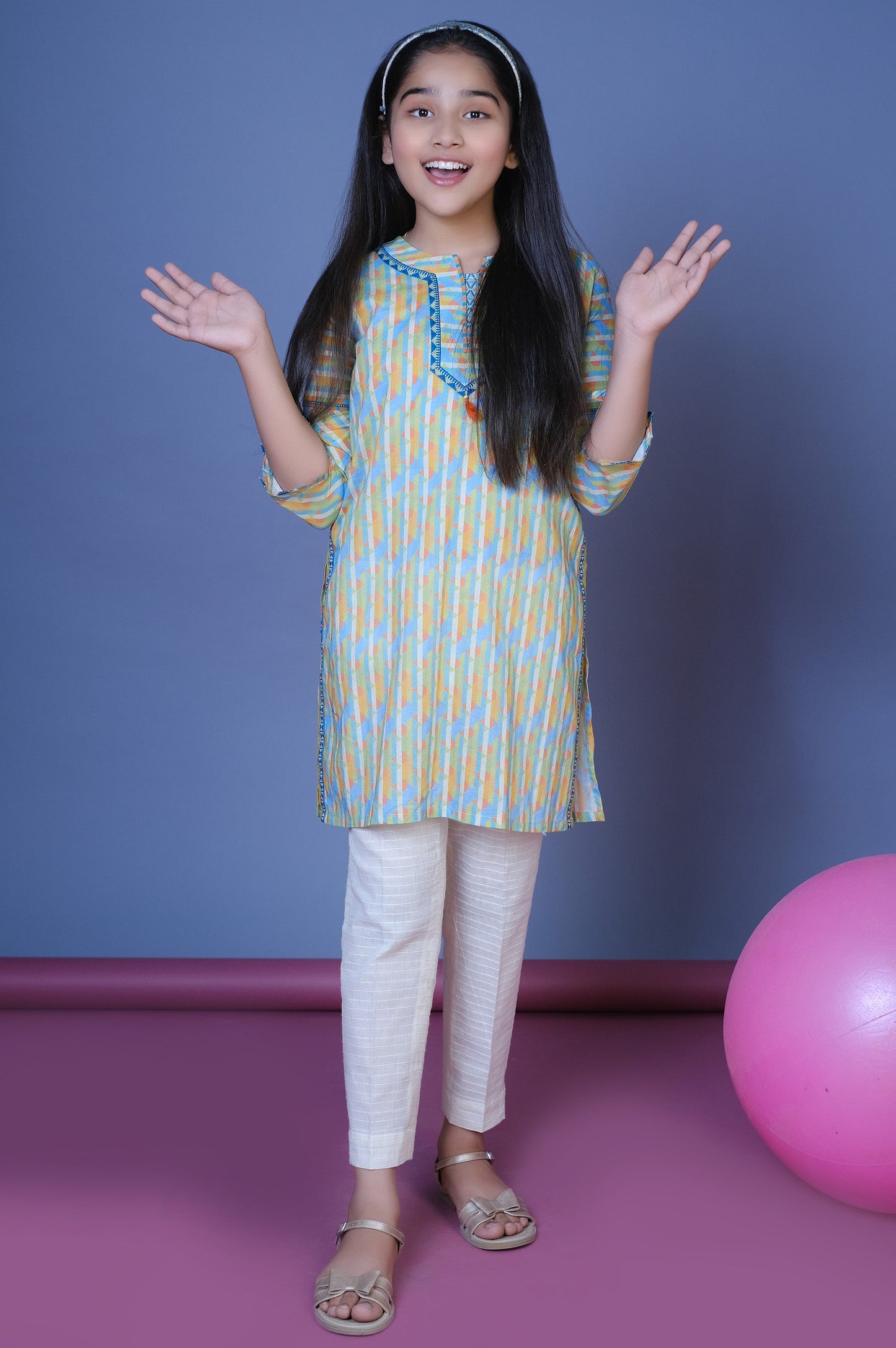 Stitched 1 Printed Lawn Shirt