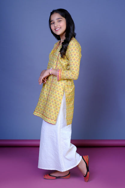 Stitched 1 Printed Lawn Shirt