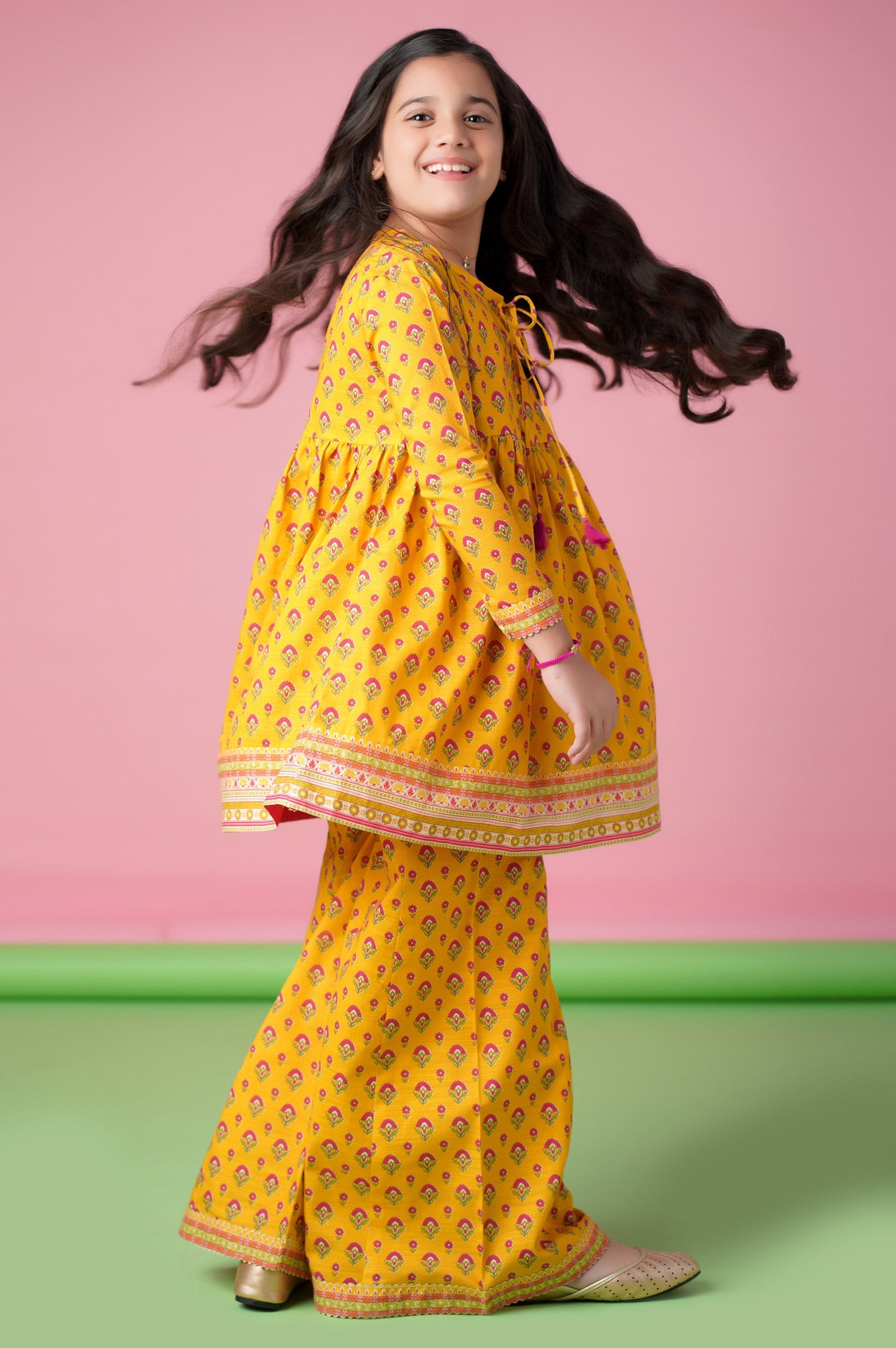 Stitched 2 Piece Printed Khaddar Suit