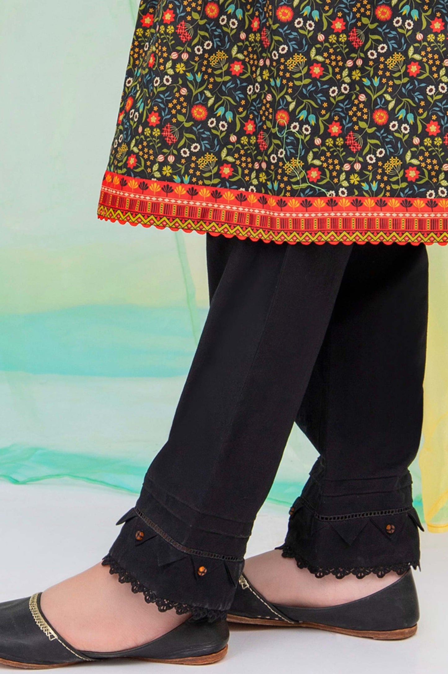 Embellished Junior Straight Pant - Black