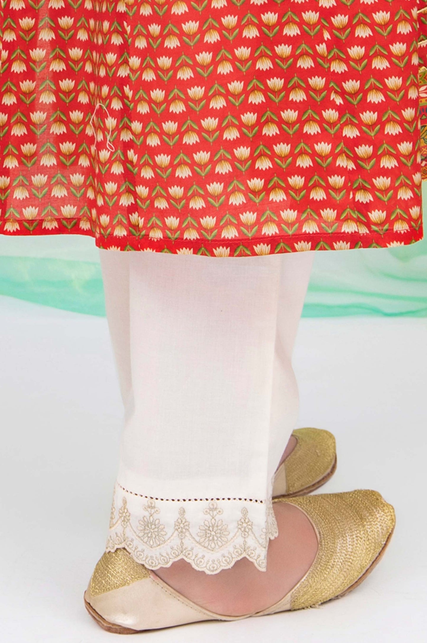 Embroidered Junior Straight Pant -Off White