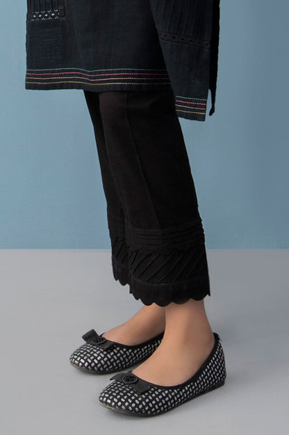 Embellished Khaddar Junior Pant - Black