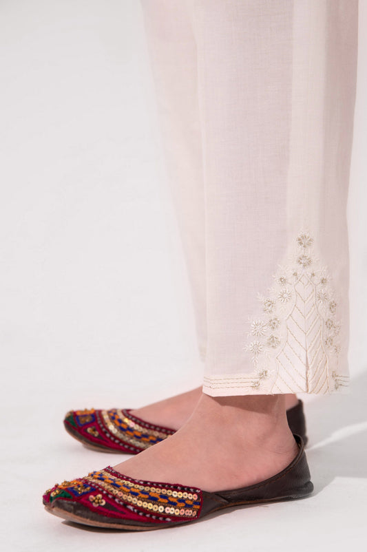 Embroidered Cambric Cigaratte Pants  - Off White