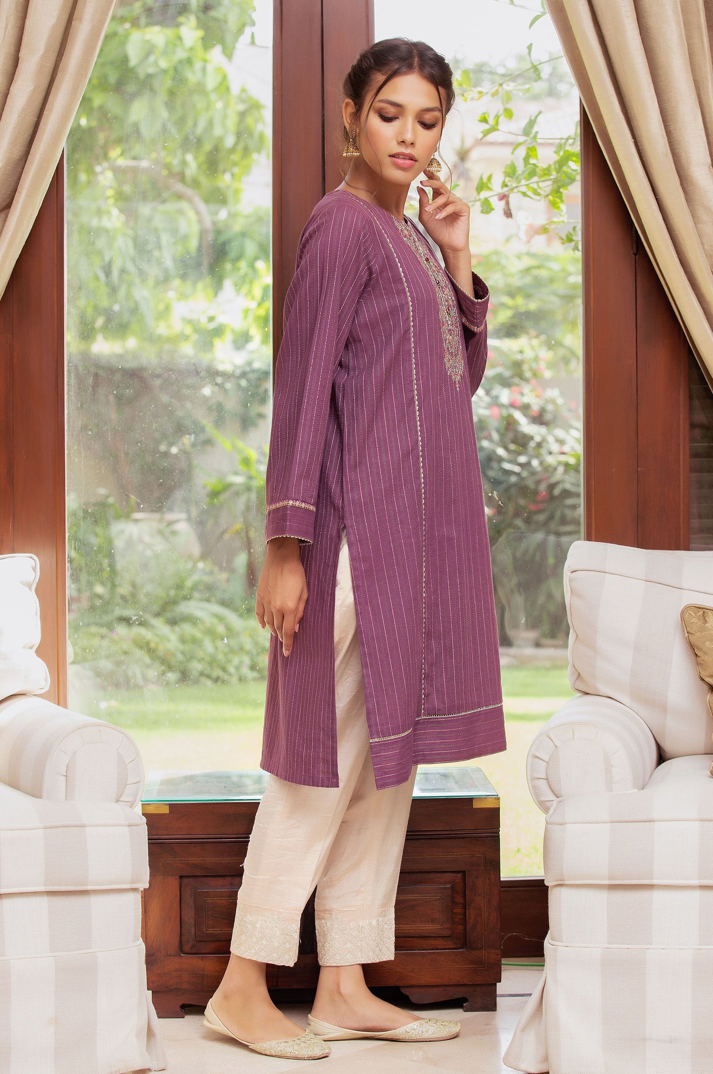 Stitched 1 Piece Embroidered Zari Tarkashi Top