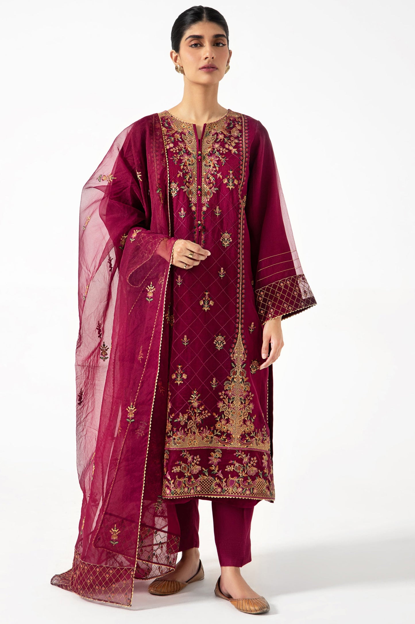 Stitched 3 Pieces Organza Embroidered Suit.